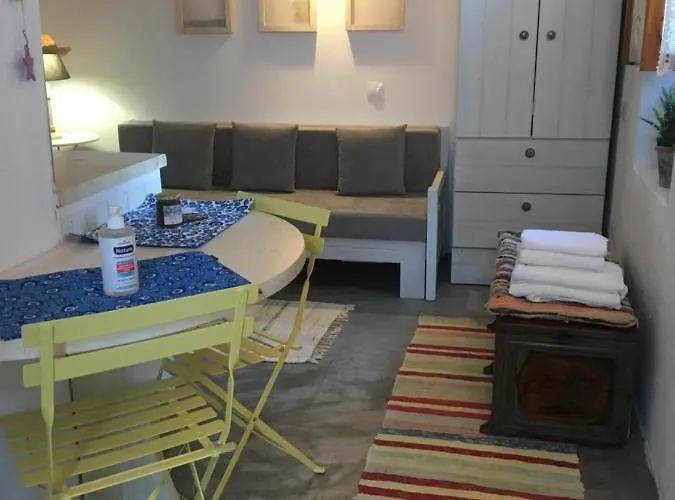 Traditional House Ekaterini Alonissos * Alónnisos